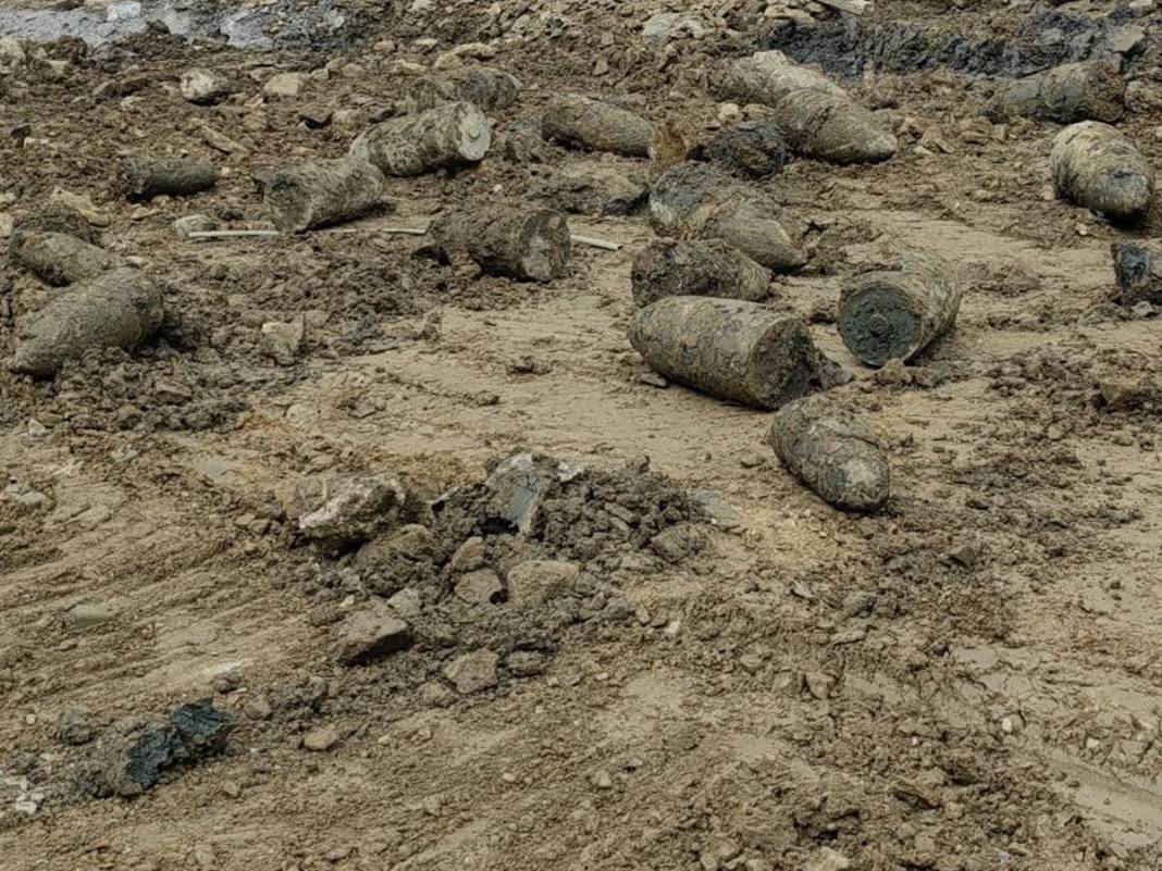 Okul inşaatından çıkanlar şoke etti: Yetkililer apar topar bölgeye gitti! Sokak kapatıldı, valilikten açıklama geldi 2